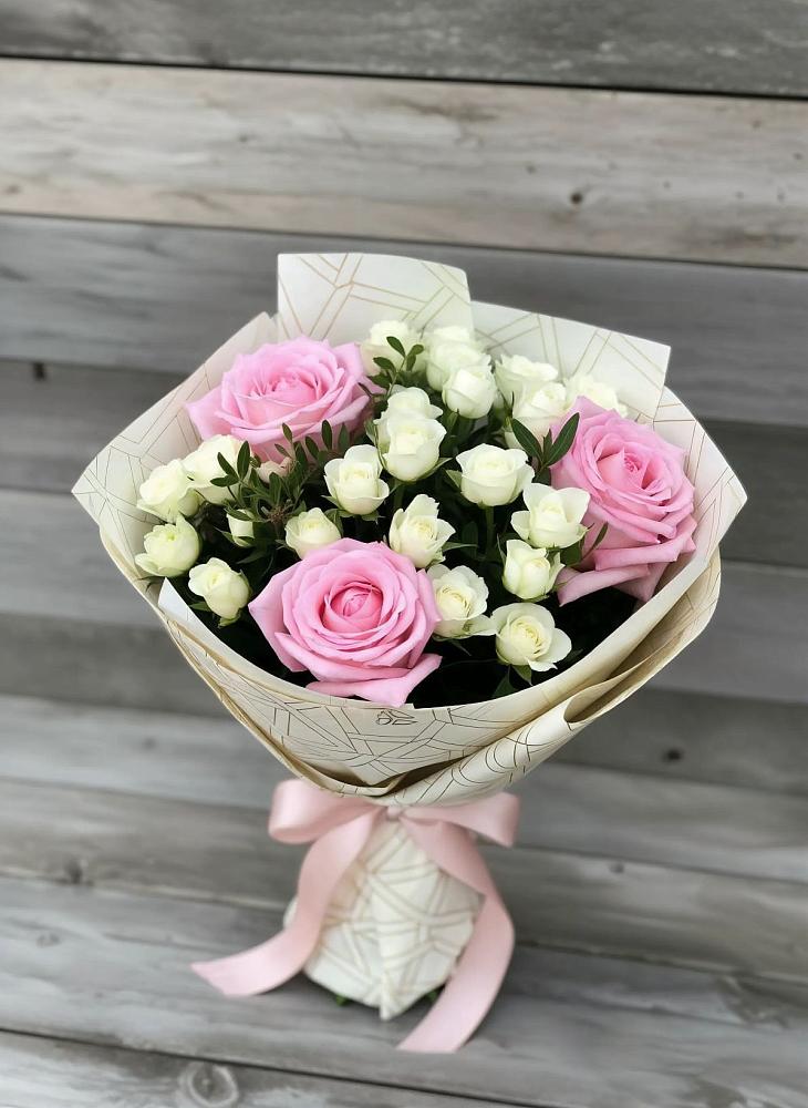Букет цветов из: Розы в Комсомольском Воронежской области
