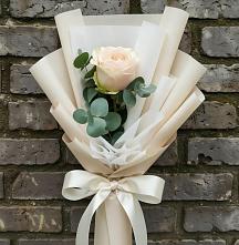 Букет цветов из:  Розы в Комсомольском Воронежской области