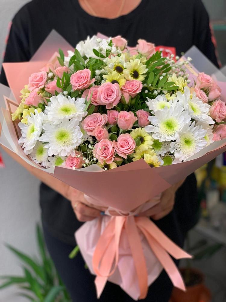 Букет цветов из: Розы и Хризантемы в Комсомольском Воронежской области
