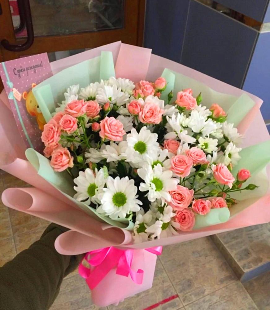 Букет цветов из: Розы и Хризантемы в Комсомольском Воронежской области