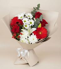 Букет цветов из:  Розы, Хризантемы, Герберы и Лилии в Комсомольском Воронежской области