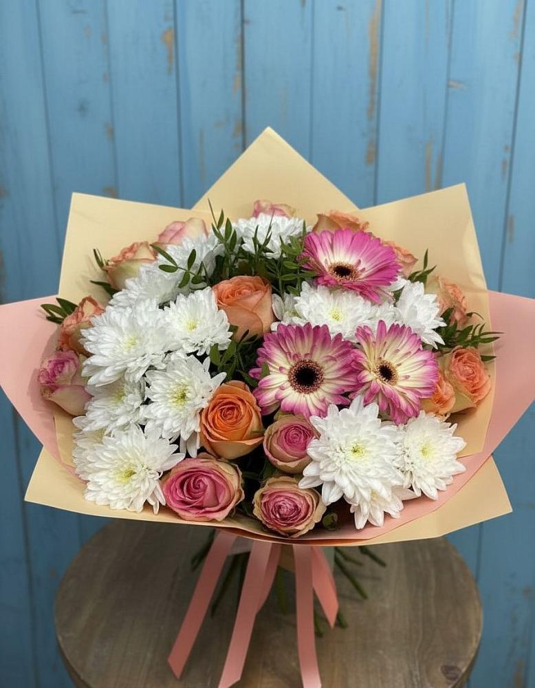Букет цветов из: Розы, Герберы и Хризантемы в Комсомольском Воронежской области