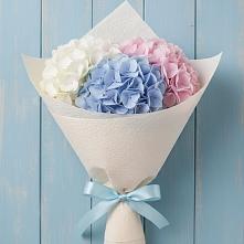 Букет цветов из:  Гортензия в Комсомольском Воронежской области
