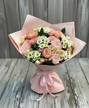Букет цветов из:  Гвоздики, Розы и Хризантемы в Комсомольском Воронежской области