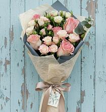 Букет цветов из:  Розы в Комсомольском Воронежской области