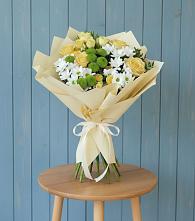 Букет цветов из:  Хризантемы и Розы в Комсомольском Воронежской области