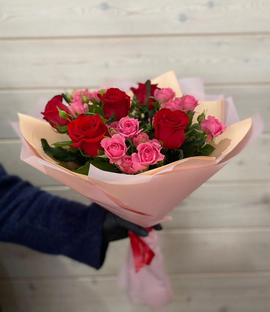 Букет цветов из: Розы в Комсомольском Воронежской области