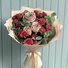 Букет цветов из:  Гвоздики и Розы в Комсомольском Воронежской области