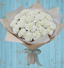 Букет цветов из:  Гвоздики в Комсомольском Воронежской области